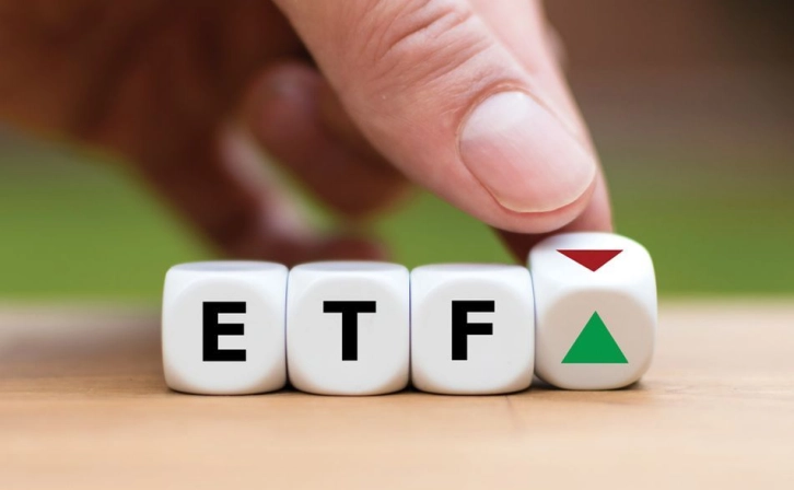 Shareholder Battle: Will WisdomTree Board or ETFS Capital Win?