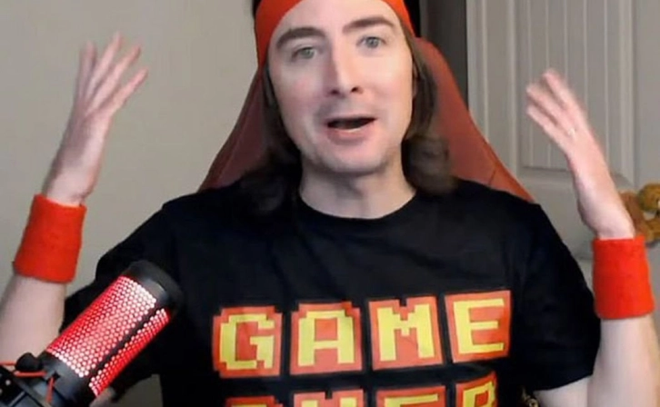 GameStop Fever Rekindled: Gill's Investment and GME Shares