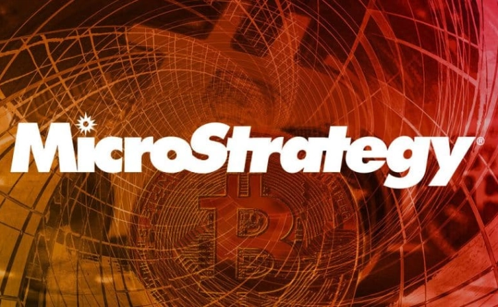 MicroStrategy Increases Bitcoin Investment with $700 Million Bond