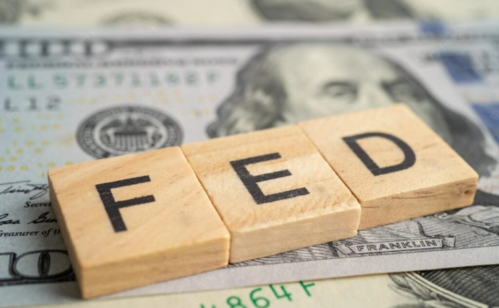 How Does the Fed's Interest Rate Decision Affect the Crypto Market?