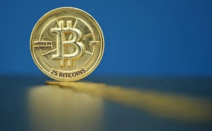 Bitcoin Declining, BlackRock IBIT Fund Receives $317 Million Investment
