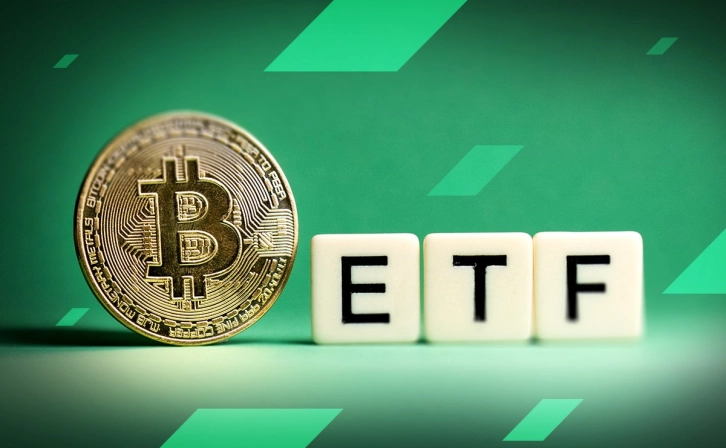 $438 Million Net Outflow in Bitcoin ETFs