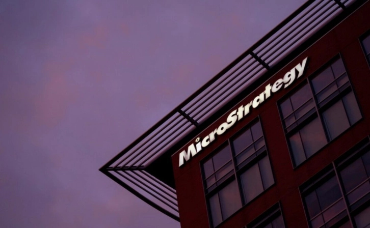 Strategy Buy 6.911 BTC